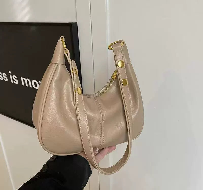 Leather Hobo Shoulder Bag - Women's Versatile Underarm Dumpling Bag with Gold Hardware & Zipper Closure