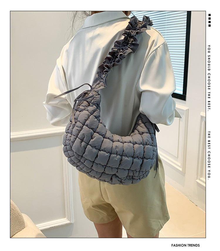 Large Capacity Cloud Pleated Bag - Premium Women's Down Cotton Shoulder Messenger Bag