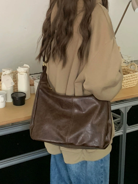 Leather Crossbody Shoulder Bag - Vintage Style Daily Commuter Handbag
